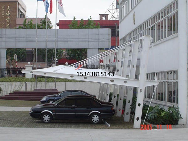 仲巴<font color='red'>膜結(jié)構(gòu)停車棚</font>【遮陽棚廠家】